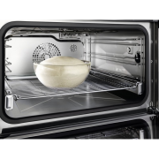 Встраиваемый компактный духовой шкаф с функцией пара Miele DGC 7440 HCX Pro чорний обсидиан матовый