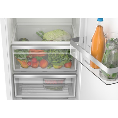 Морозильна шафа вбудована Bosch KIR81VFE0 Морозильна шафа вбудована Bosch KIR81VFE0