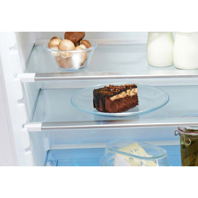 Холодильник / морозильна камера Gorenje NRKI4182E1