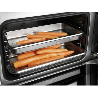 Компактный духовой шкаф с функцией пароварки и микроволновым режимом Miele DGM 7440 OBSW