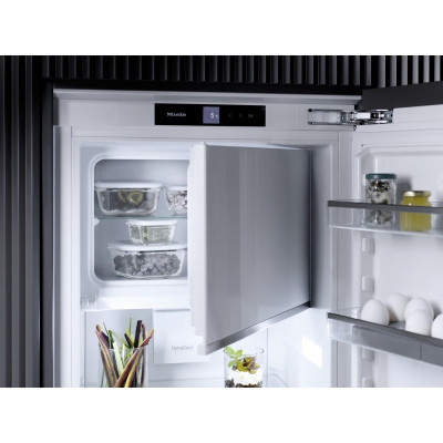 Встраиваемый холодильник PerfectFresh Active Miele K 7774 D