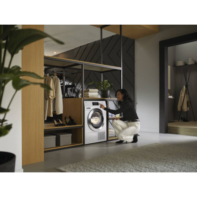 Сушильная машина Miele TCR 790 WP