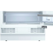 Холодильная камера Bosch KUR15ADF0 для встраивания под столешницу