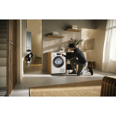 Сушильна машина з тепловим насосом Miele TED 265 WP