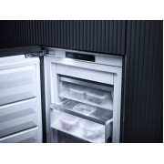 Встраиваемый морозильник с ActiveDoor, IceMaker Miele FNS 7794 D L