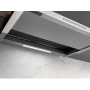 Вбудована витяжка з пласкою висувною панеллю Miele DAS 4620