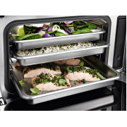 Компактна духова шафа з функцією пароварки і мікрохвильовим режимом Miele DGM 7440 OBSW