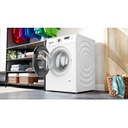 Стиральная машина Bosch WGE03200BY