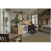 Сушильна машина з тепловим насосом Miele TSL 783 WP