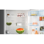 Двухкамерный холодильник Bosch KGN76CXE0N