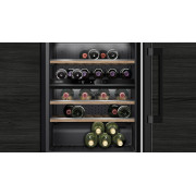 Винна шафа вбудовувана SIEMENS KU21WAHG0