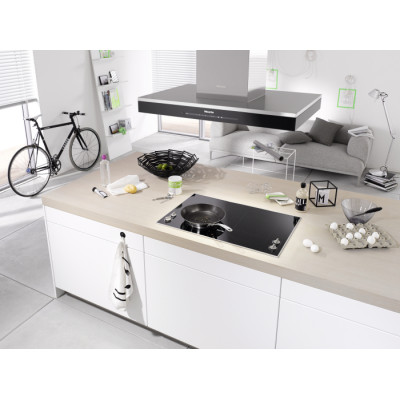 Витяжка декоративна настінна Miele DA 6698 D EDST