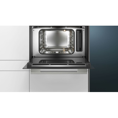 Компактна пароварка Siemens CD634GAS0