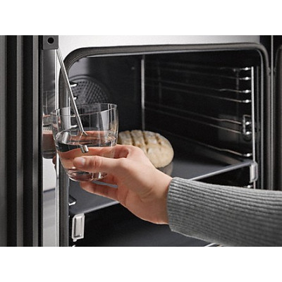 Духова шафа Miele H 7264 B CLST