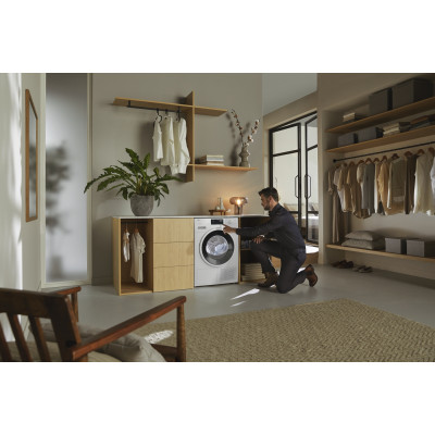 Сушильная машина Miele TSF 763 WP